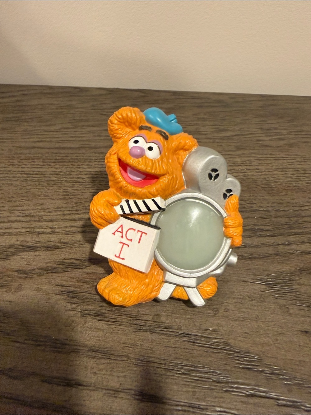 Vintage Muppet Babies Fozzie Bear Night Light Movie Camera PlugIn Jim Henson-90s